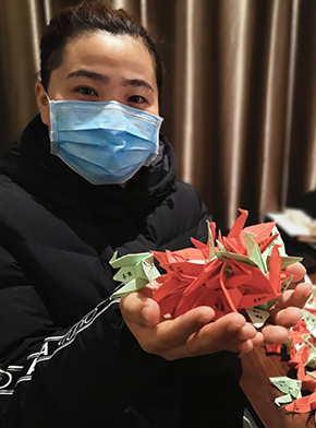 200只紙鶴的愿望——“90后”護士長支援湖北的戰“疫”記錄