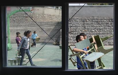 蘆山縣飛仙關鎮鳳禾中心校明日復課