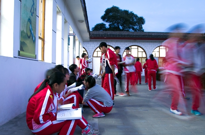 【網絡媒體走轉改】憶長征 續傳奇：隴原大地打響扶貧攻堅戰