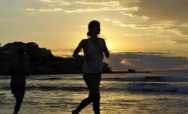 打好心理防疫戰(zhàn)，從堅(jiān)持運(yùn)動做起！