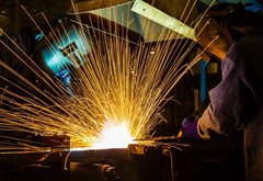 2016工業(yè)運行穩(wěn)中向好、提質(zhì)增效