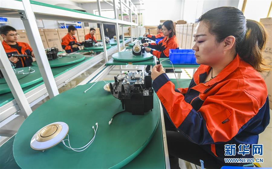 這三個(gè)“小變化”，隱藏轉(zhuǎn)型“大密碼”