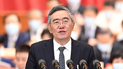 全國(guó)政協(xié)經(jīng)濟(jì)委員會(huì)副主任,原中央財(cái)經(jīng)領(lǐng)導(dǎo)小組辦公室副主任 楊偉民