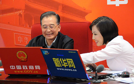 [回顧]2009年溫家寶總理接受中國政府網、新華網專訪