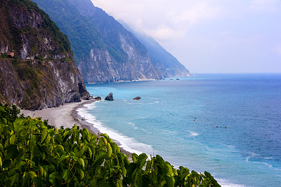 國務(wù)院臺辦、國家發(fā)展改革委等出臺《關(guān)于促進兩岸經(jīng)濟文化交流合作的若干措施》