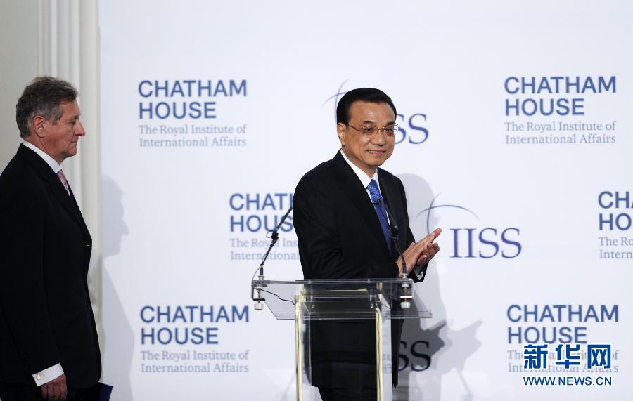 6月18日，國務(wù)院總理李克強(qiáng)在倫敦金融城市長官邸面向英國皇家國際問題研究所和國際戰(zhàn)略研究所兩大智庫發(fā)表題為《共建包容發(fā)展的美好世界》的演講。新華社記者 張鐸 攝