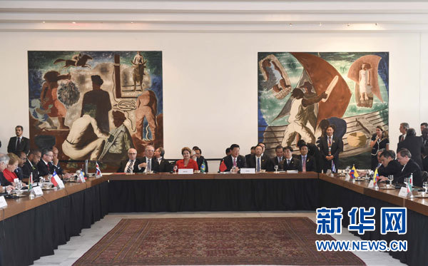 當地時間7月17日，國家主席習近平出席在巴西利亞舉行的中國－拉美和加勒比國家領導人會晤。 新華社記者 李學仁 攝