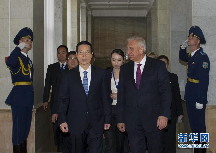 9月27日，應邀訪問白俄羅斯的國務院副總理張高麗在明斯克同白俄羅斯總理米亞斯尼科維奇舉行會談。 新華社記者王曄攝