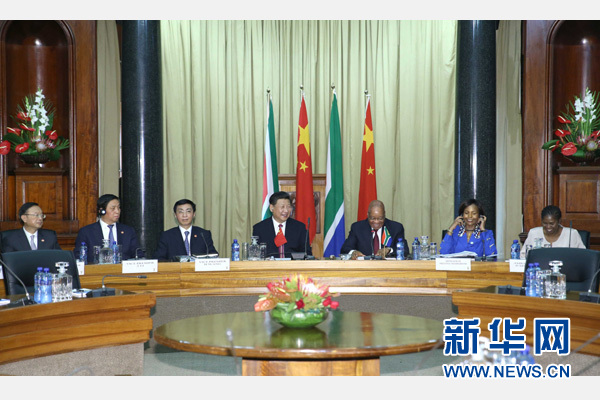 12月2日，國家主席習(xí)近平在比勒陀利亞同南非總統(tǒng)祖馬舉行會(huì)談。 新華社記者 馬占成 攝  