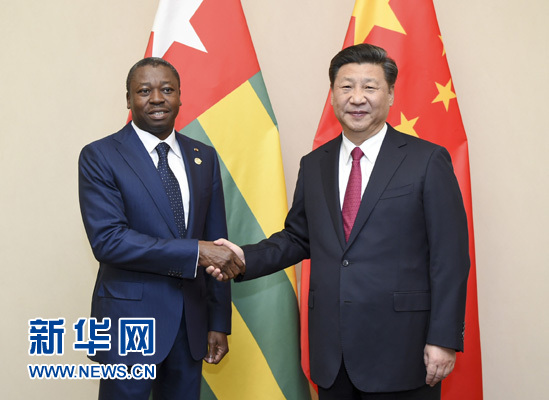 12月3日，國家主席習近平在約翰內斯堡會見多哥總統(tǒng)福雷。新華社記者 謝環(huán)馳 攝 
