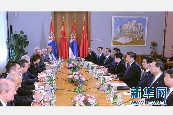 6月18日,國家主席習近平在貝爾格萊德同塞爾維亞總統尼科利奇舉行會談。 新華社記者 馬占成 攝 6月18日,國家主席習近平在貝爾格萊德同塞爾維亞總統尼科利奇舉行會談。 新華社記者 馬占成 攝