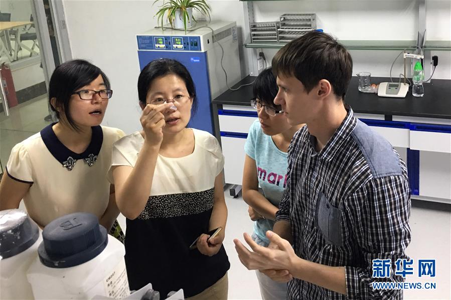 （新華全媒頭條·上合青島峰會·圖文互動）（8）遠航，揚起“上海精神”的時代風帆——寫在上海合作組織成員國元首理事會第十八次會議即將召開之際