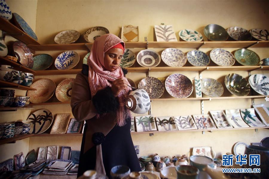 （國際·圖文互動）（2）通訊：埃及傳統陶藝村煥發現代魅力