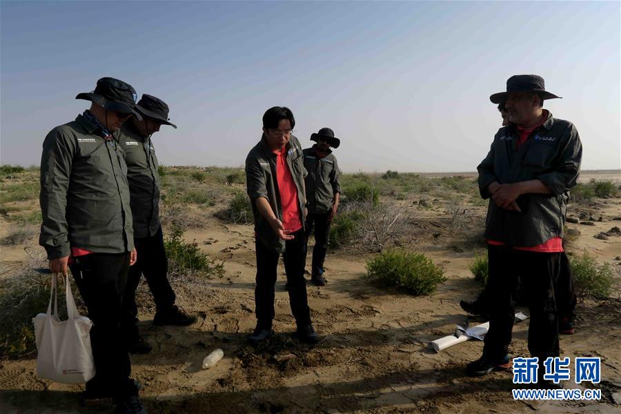 (國際·圖文互動)(3)中沙聯合考古隊開展對沙特塞林港第二次考古發掘