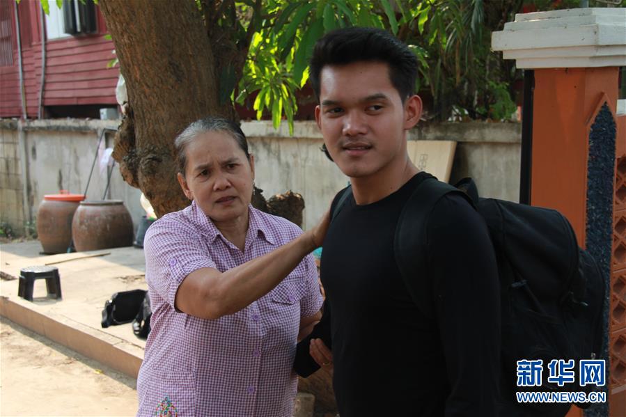 (國(guó)際·“一帶一路”高峰論壇·圖文互動(dòng))(3)通訊:泰國(guó)青年阿努帕的火車司機(jī)夢(mèng)