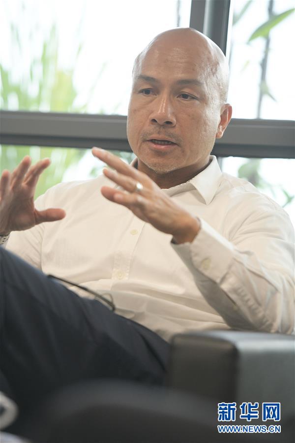 (國際·“一帶一路”高峰論壇·圖文互動)專訪:“一帶一路”倡議對于亞洲的發(fā)展具有重要意義——訪新加坡南洋理工大學學者廖振揚