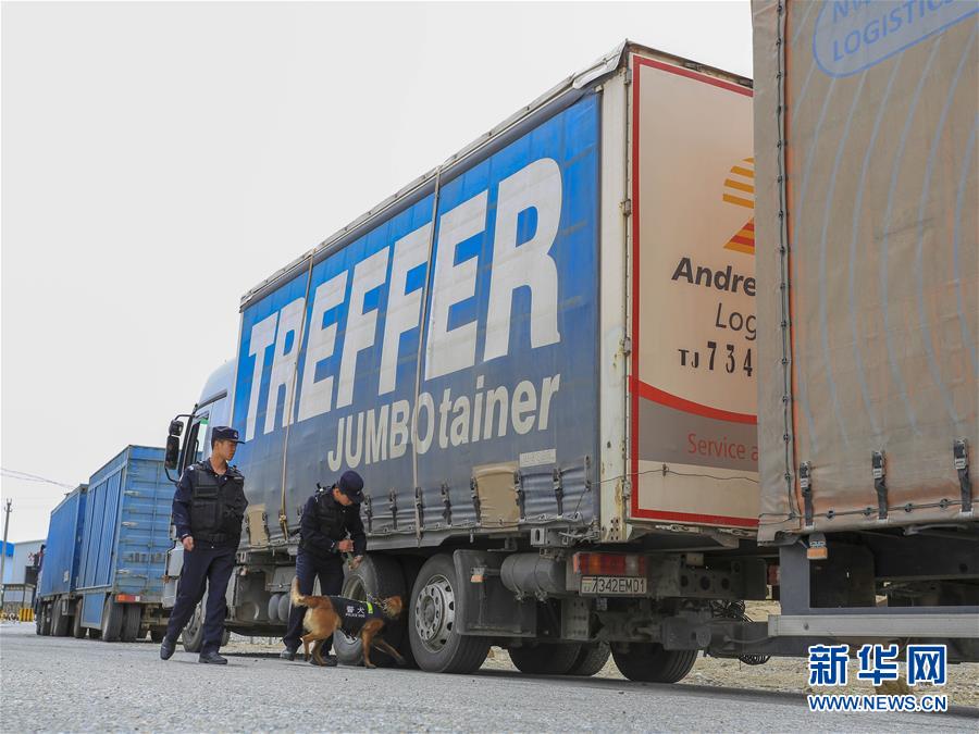 (經(jīng)濟)(4)卡拉蘇口岸:中塔貿(mào)易迎“春風(fēng)”