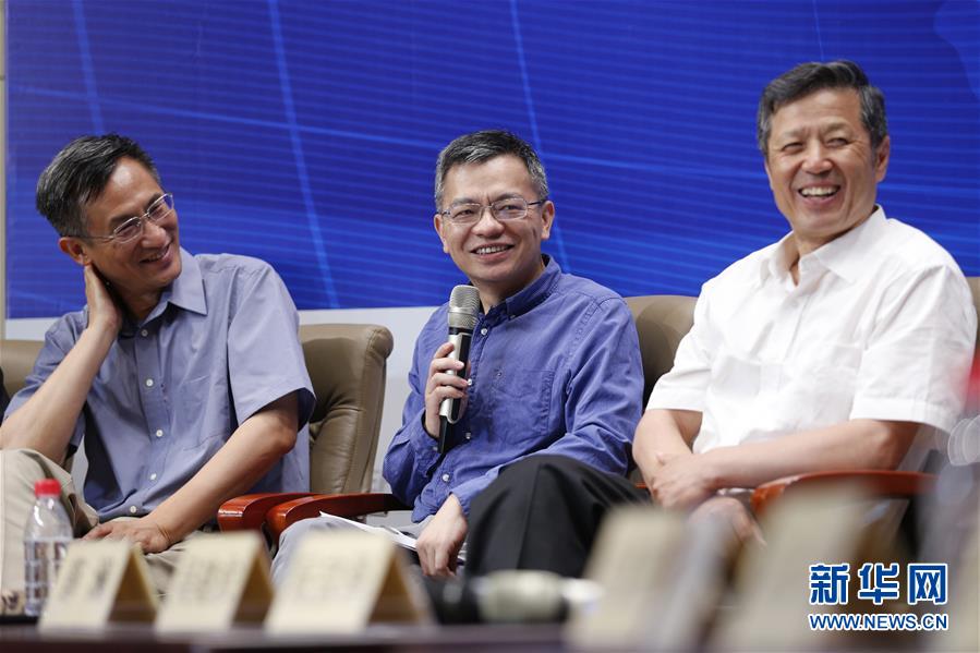 (XHDW)(3)美逆流而動殃及世界經(jīng)濟 多邊主義終將勝利——專家學者評析中美經(jīng)貿(mào)摩擦走向