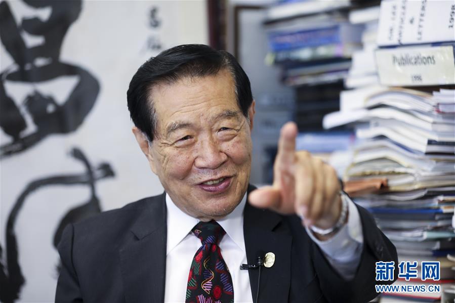 （國(guó)際·圖文互動(dòng)）（2）專訪：“中國(guó)共產(chǎn)黨做對(duì)了！”——訪美籍華裔刑事鑒識(shí)專家李昌鈺