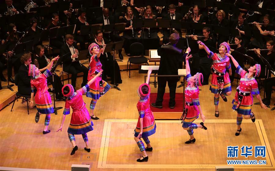 (國(guó)際)(4)第三屆“友誼地久天長(zhǎng)”中美音樂(lè)會(huì)在美舉行