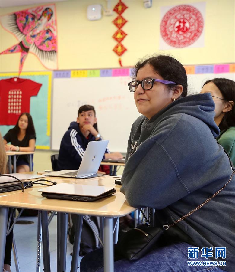 (國(guó)際·圖文互動(dòng))(2)特稿:傳承·未來·責(zé)任——走進(jìn)芝加哥孔子學(xué)院