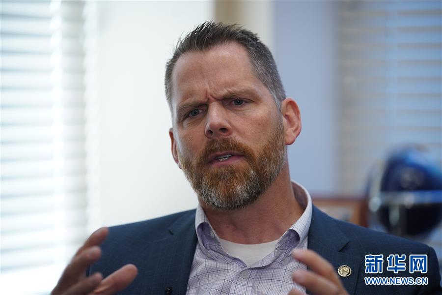 (國際·第二屆進(jìn)博會)(1)通訊:中美要合作因?yàn)?ldquo;我們同住一個(gè)星球”