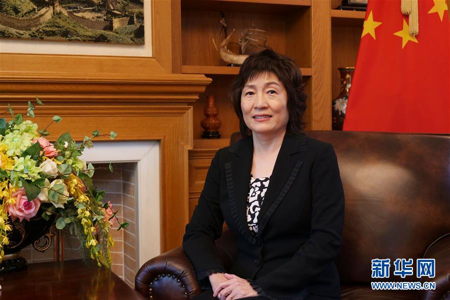 （習(xí)近平出訪配合稿·圖文互動(dòng)）專(zhuān)訪：中希關(guān)系已成為不同國(guó)家間和平相處、合作共贏的典范——訪中國(guó)駐希臘大使章啟月