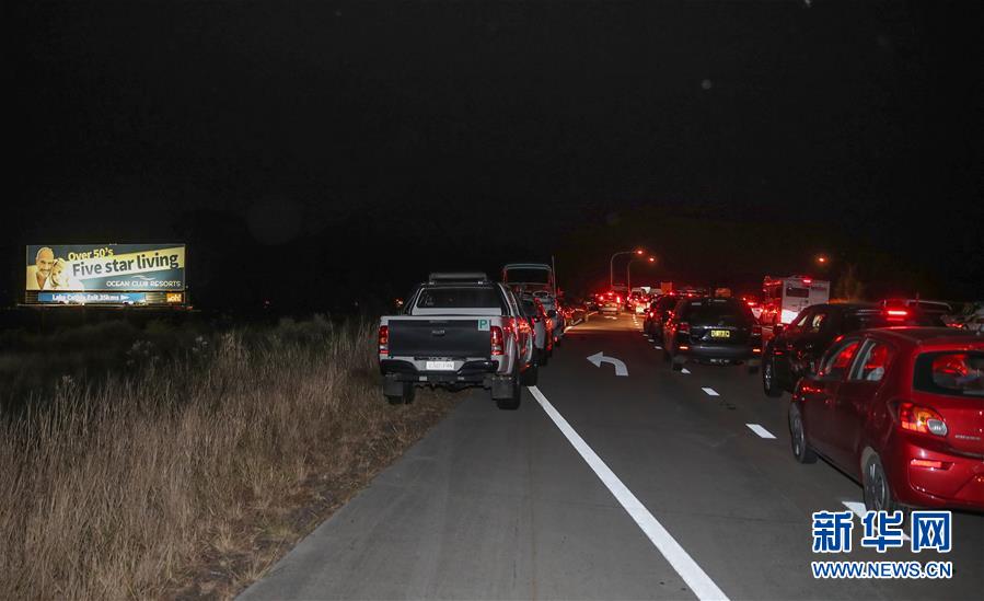 (國際)(6)澳新南威爾士州因林火進入緊急狀態