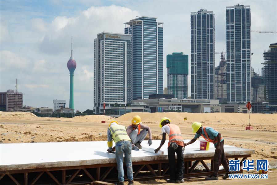 (國際·圖文互動)(5)通訊:“五年我們為斯里蘭卡造出一片新土地”——科倫坡港口城人的自豪與希冀