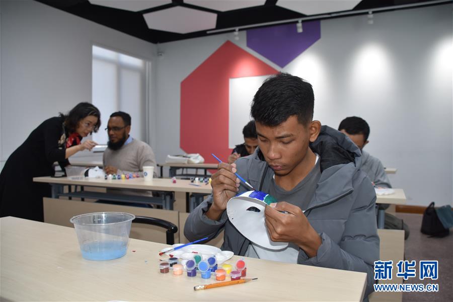 (圖文互動)(3)“異鄉非異客”——緬甸青年中國留學記