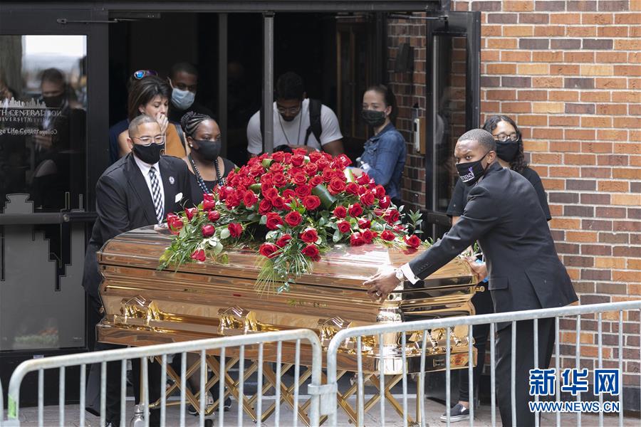 (國際)(1)弗洛伊德追悼會在明尼阿波利斯舉行