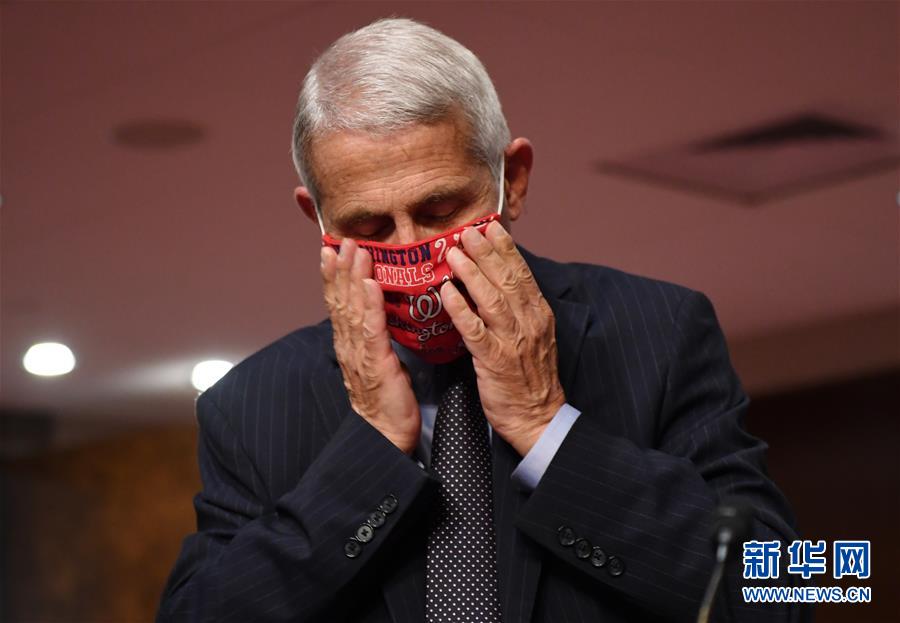 (國(guó)際疫情)(2)美國(guó)新冠確診病例累計(jì)超500萬例 全球近2000萬例