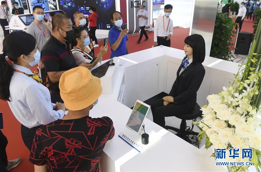 （2020服貿(mào)會(huì)）（14）各顯神通的“機(jī)器伙伴”