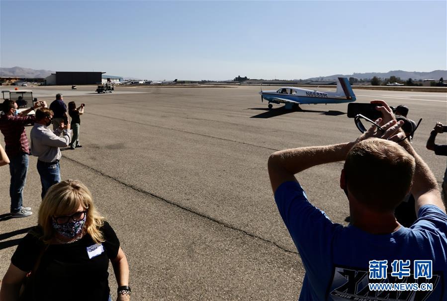 (國際·圖文互動)(4)“飛虎隊”百歲老兵駕機重上藍天
