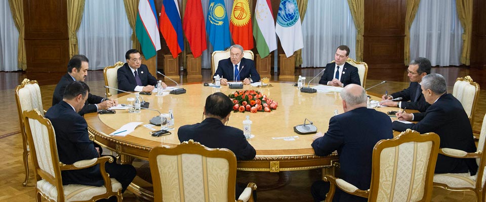 納扎爾巴耶夫集體會見上海合作組織成員國總理、秘書長和地區反恐怖機構執委會主任