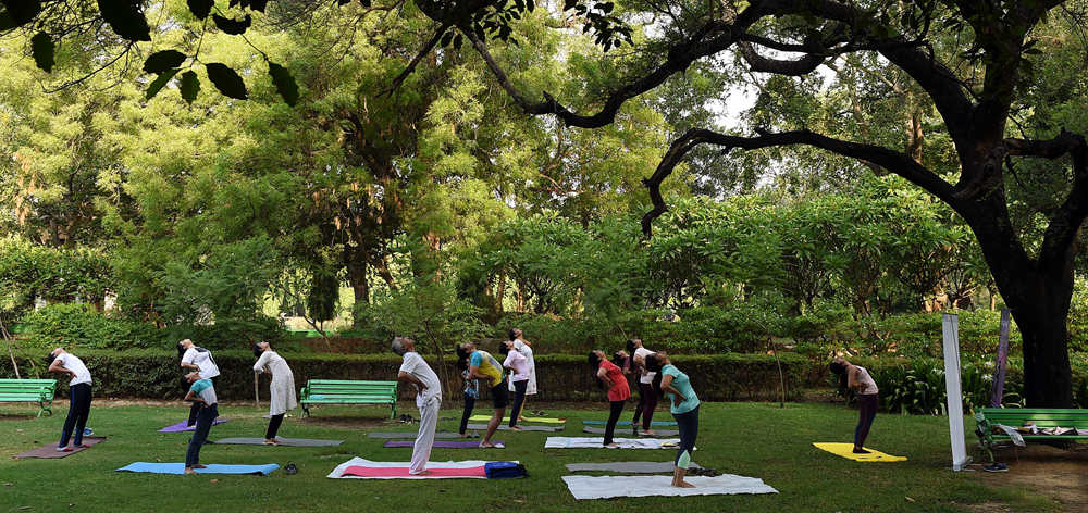 特稿：電影、瑜伽、智能手機——中印兩個文明古國交往“新故事”