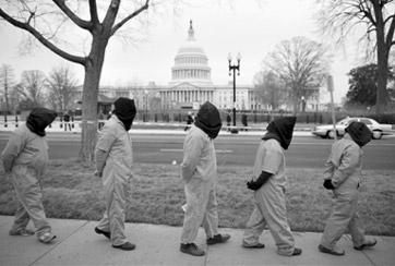 關(guān)閉關(guān)塔那摩的“里程碑”？